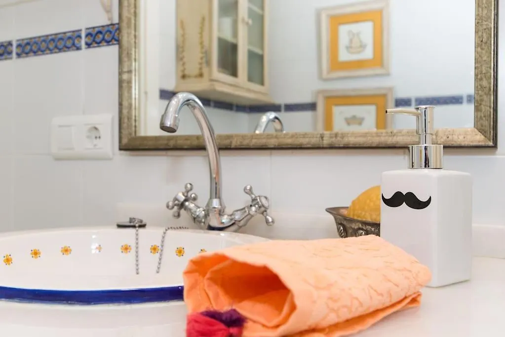 Apartment Apt. Sierpes-Cuna, Wifi, Hvac Seville
